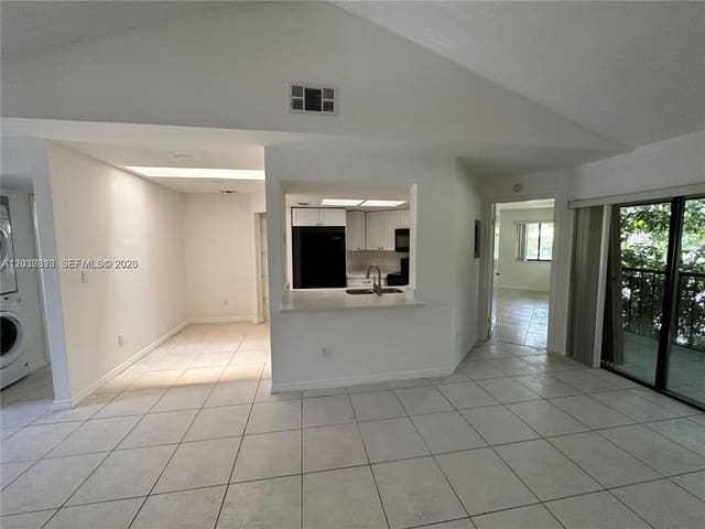 9607 SW 138th Avenue TC2R, Miami, FL 33186
