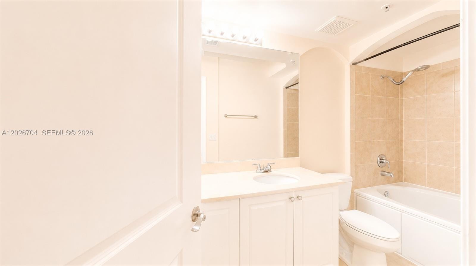 4106 Renaissance Way 106, Boynton Beach, FL 33426 photo 11