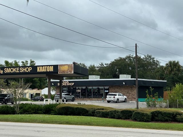 1705 S Parrott Avenue, Okeechobee, FL 34974