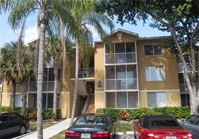4055 W Mcnab Road H112, Windward Lakes, Pompano Beach, FL