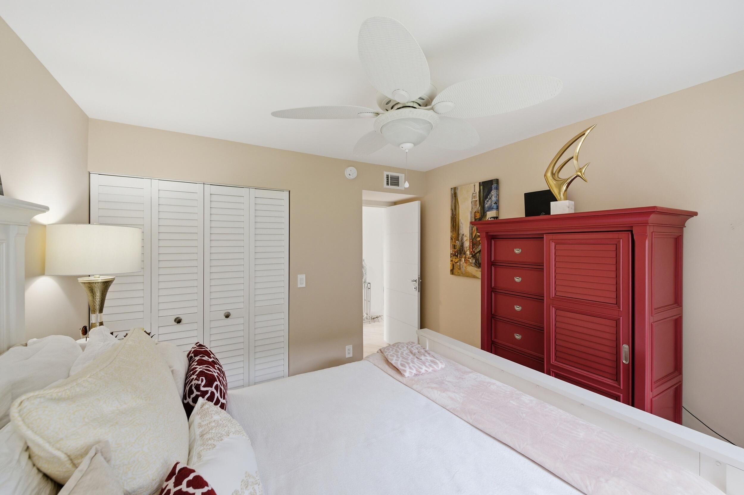 53 Piedmont B, Delray Beach, FL 33484 photo 16