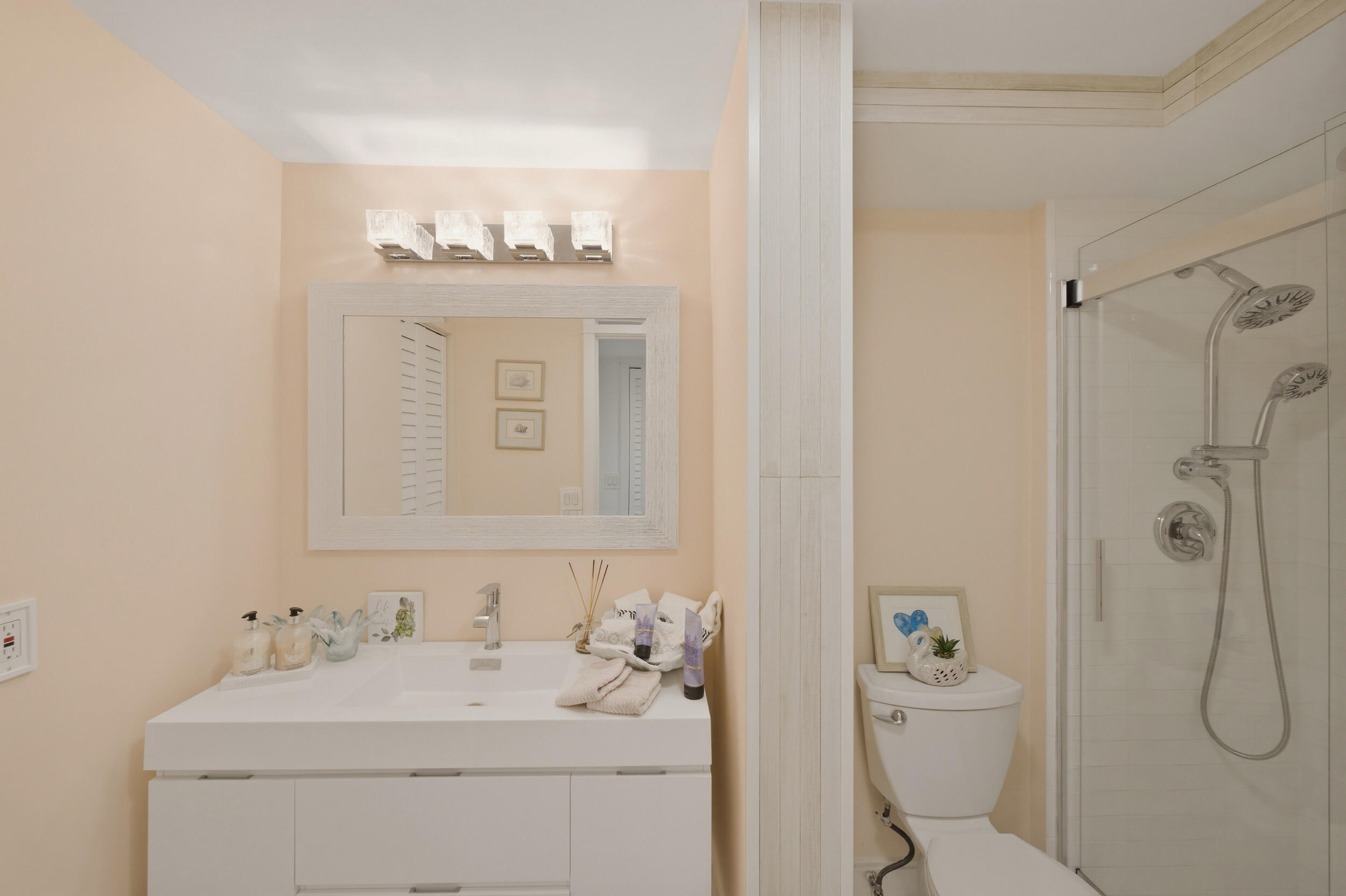 53 Piedmont B, Delray Beach, FL 33484 photo 19