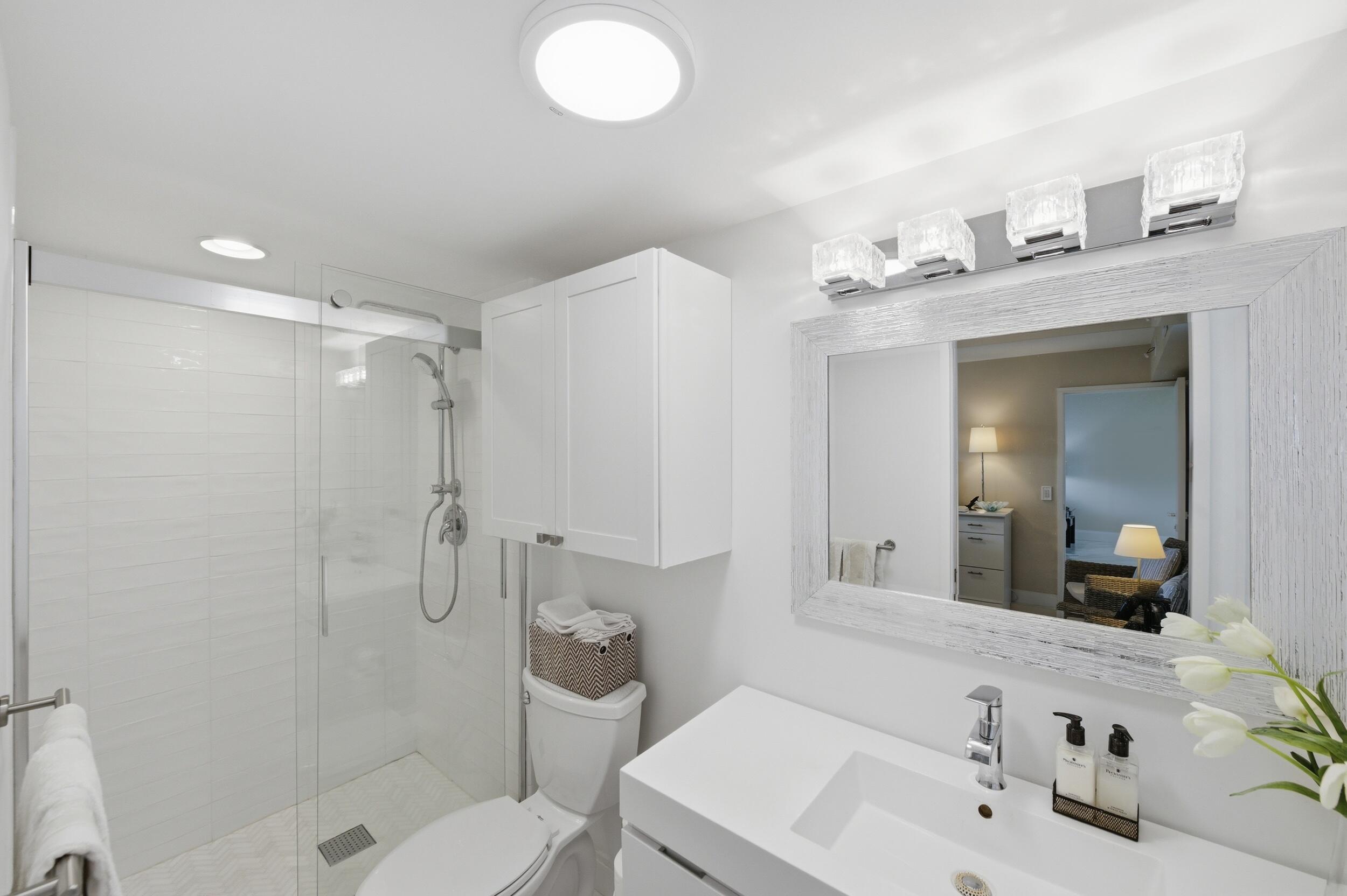 53 Piedmont B, Delray Beach, FL 33484 photo 24