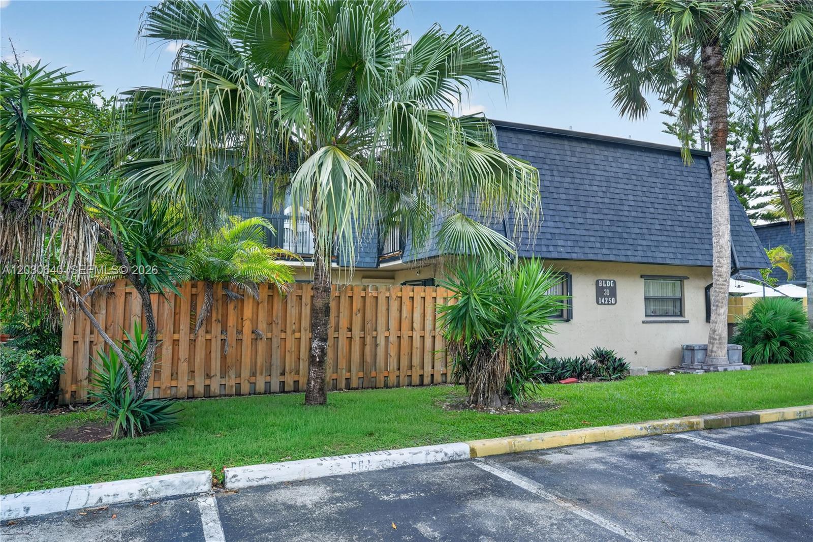 14250 SW 94th Cir Lane 10431, Miami, FL 33186, Miami