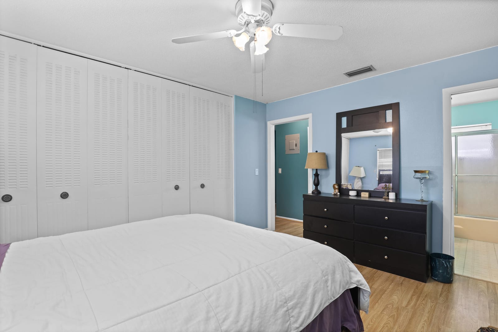 2885 W Ashley Dr Drive W B — photo 11