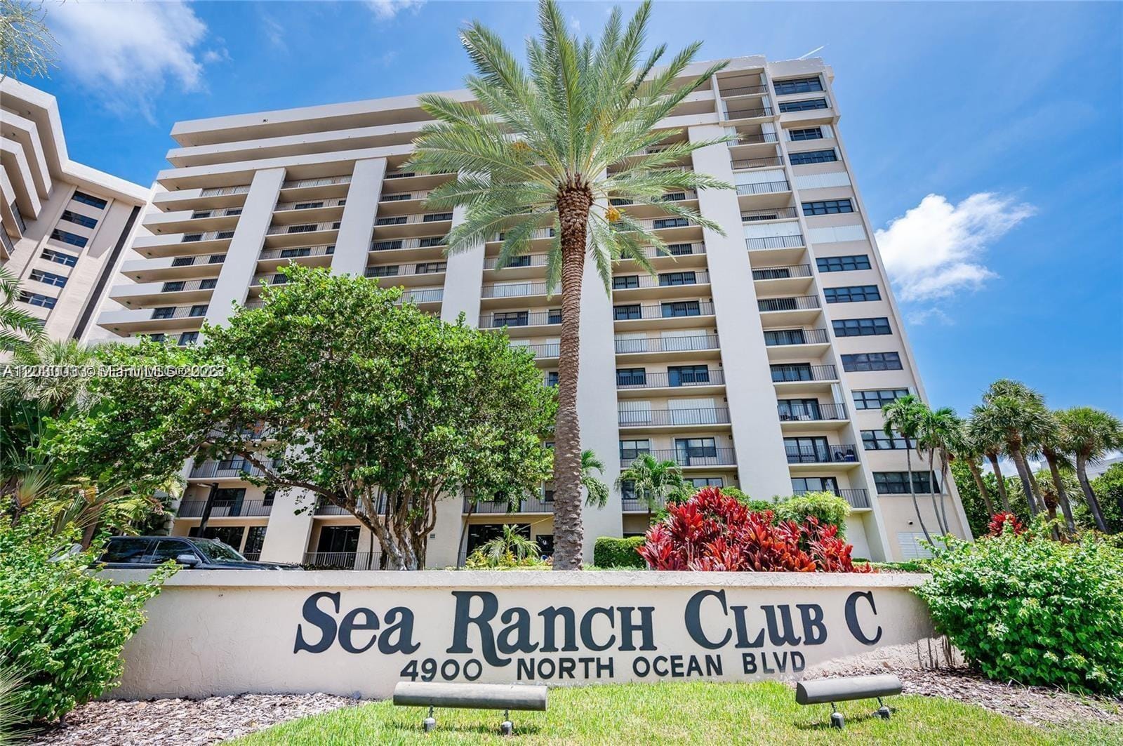 4900 N Ocean Boulevard 702 — photo 1