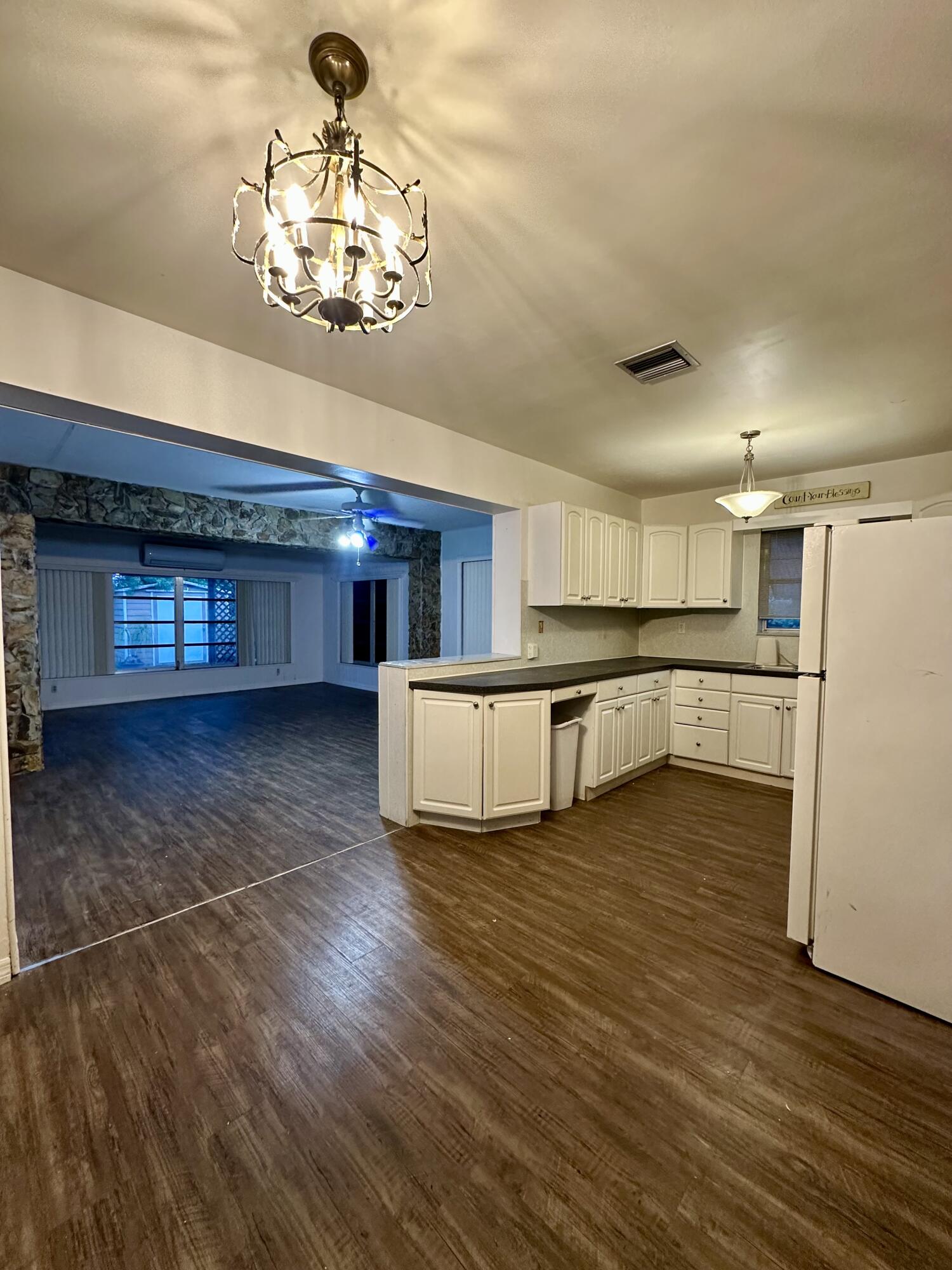 7000 SW 11th Street, Pembroke Pines, FL 33023, Pembroke Pines