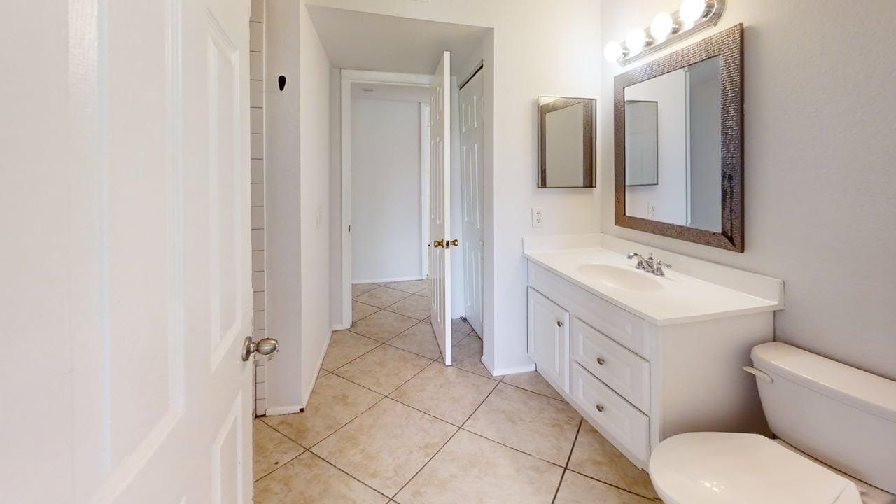 1885 Palm Cove Boulevard 10-307, Delray Beach, FL 33445 photo 8