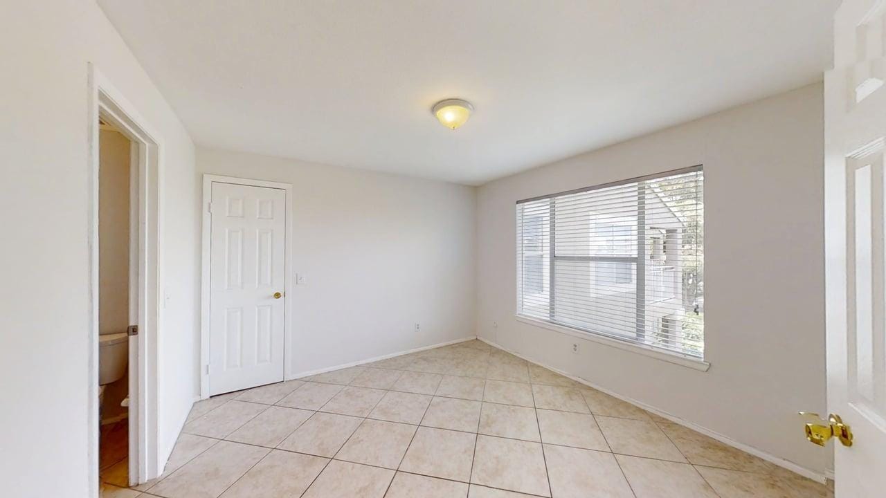 1885 Palm Cove Boulevard 10-307, Delray Beach, FL 33445 photo 9