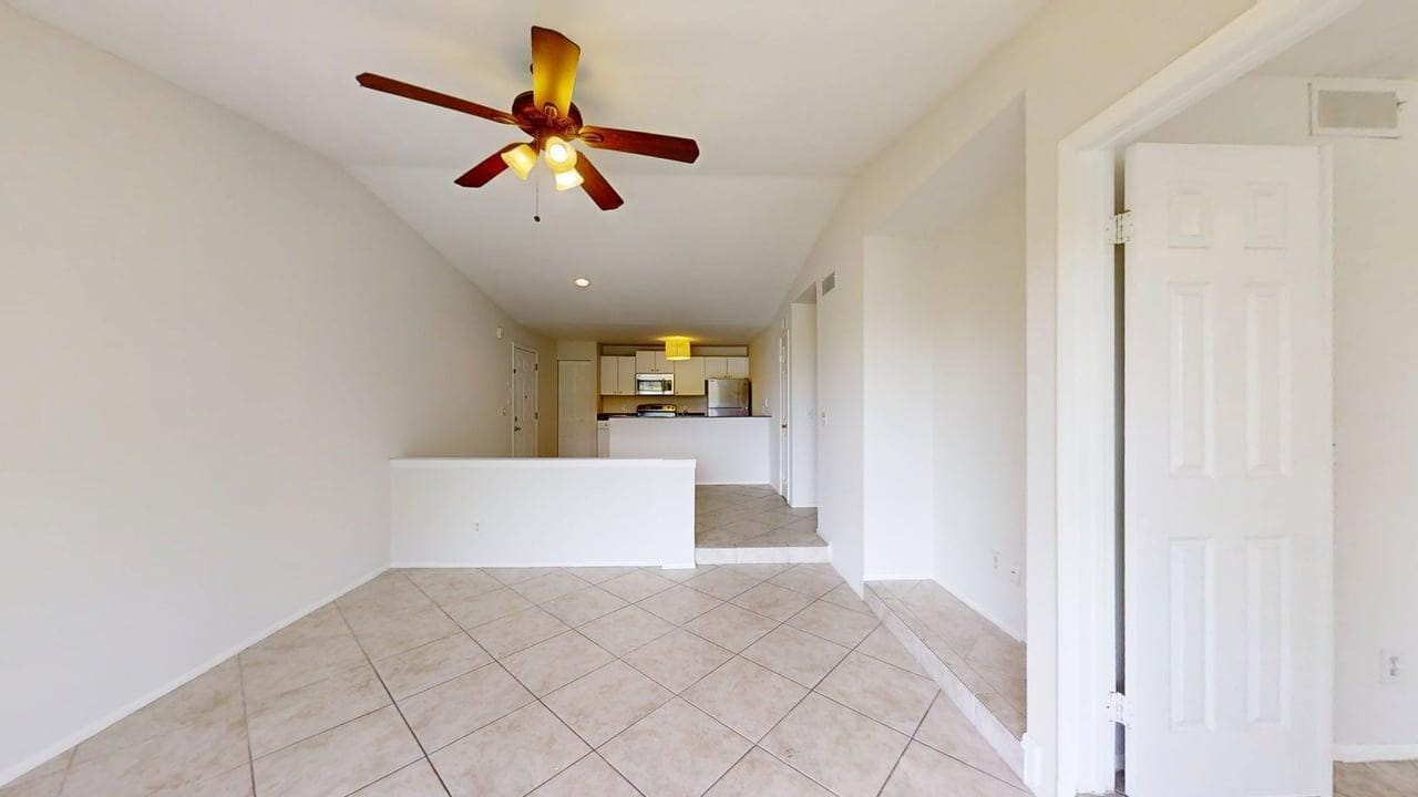 1885 Palm Cove Boulevard 10-307, Delray Beach, FL 33445 photo 2