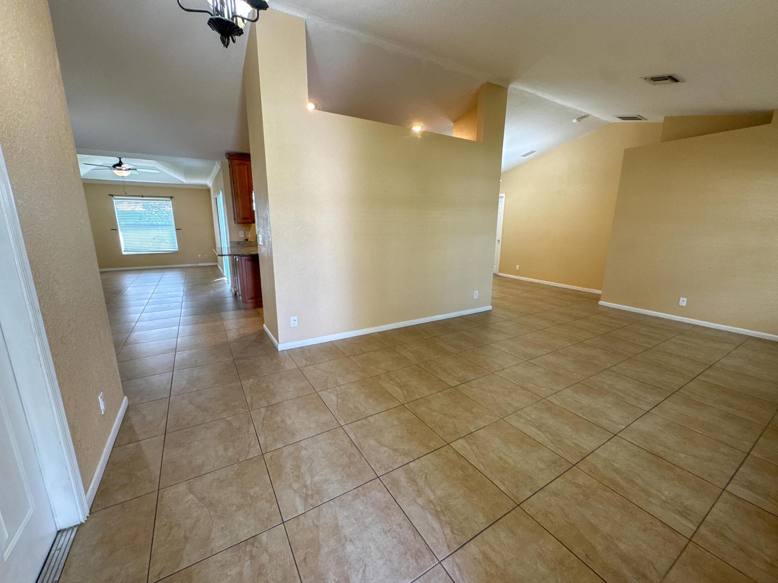 1773 SW Finch Lane — photo 6