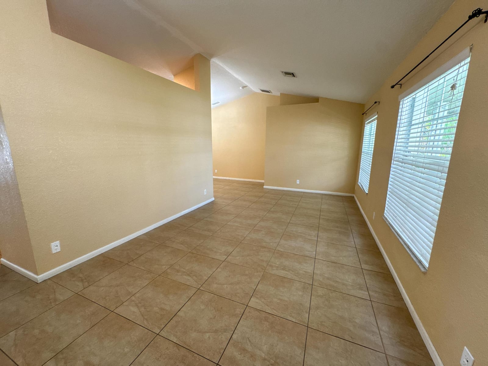 1773 SW Finch Lane — photo 7