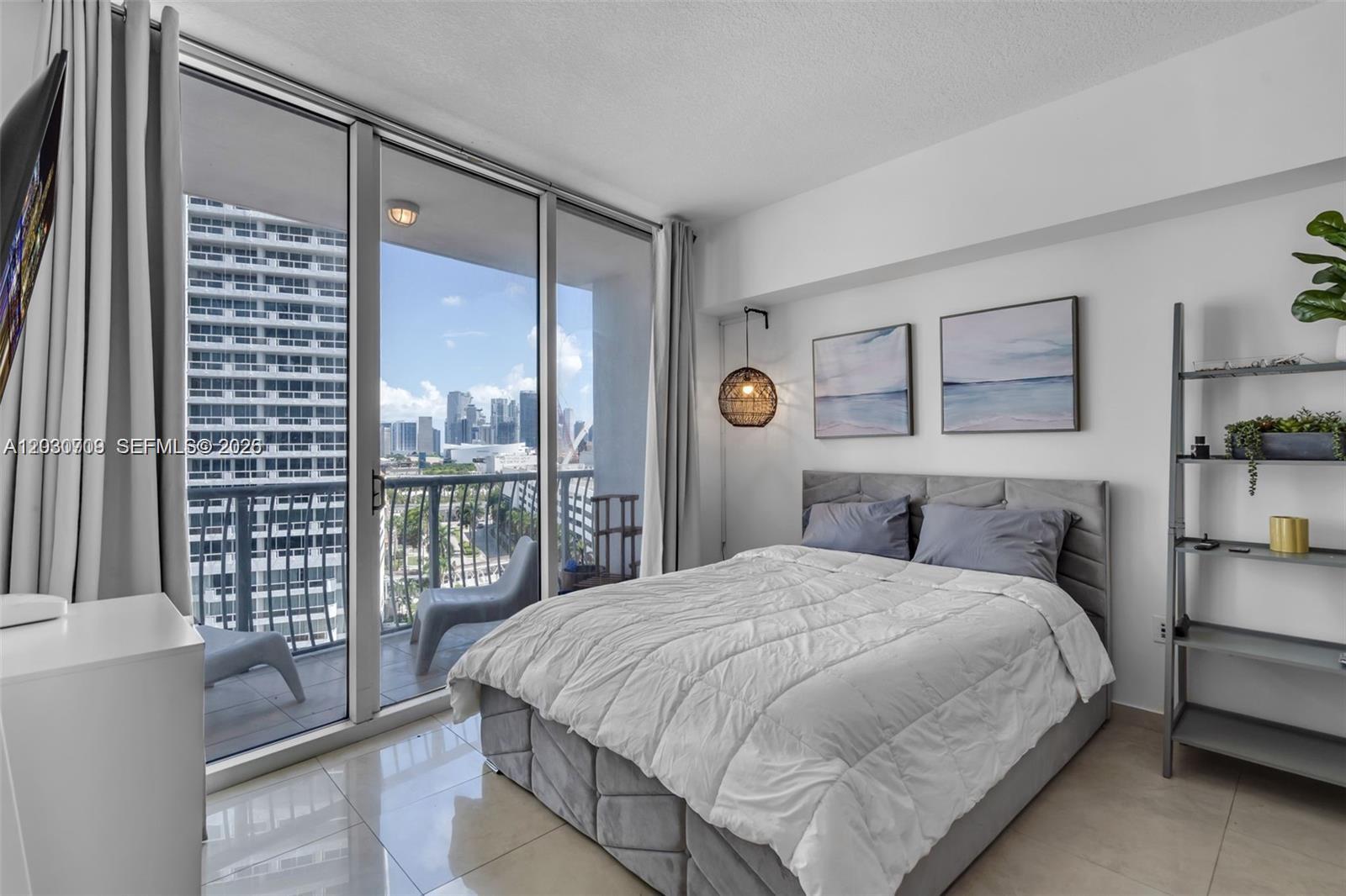 1750 N Bayshore Drive 1204, Miami, FL 33132, Miami