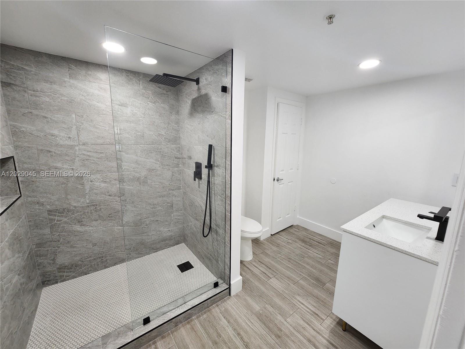 215 SW 117th Terrace 14101, Pembroke Pines, FL 33025 photo 15
