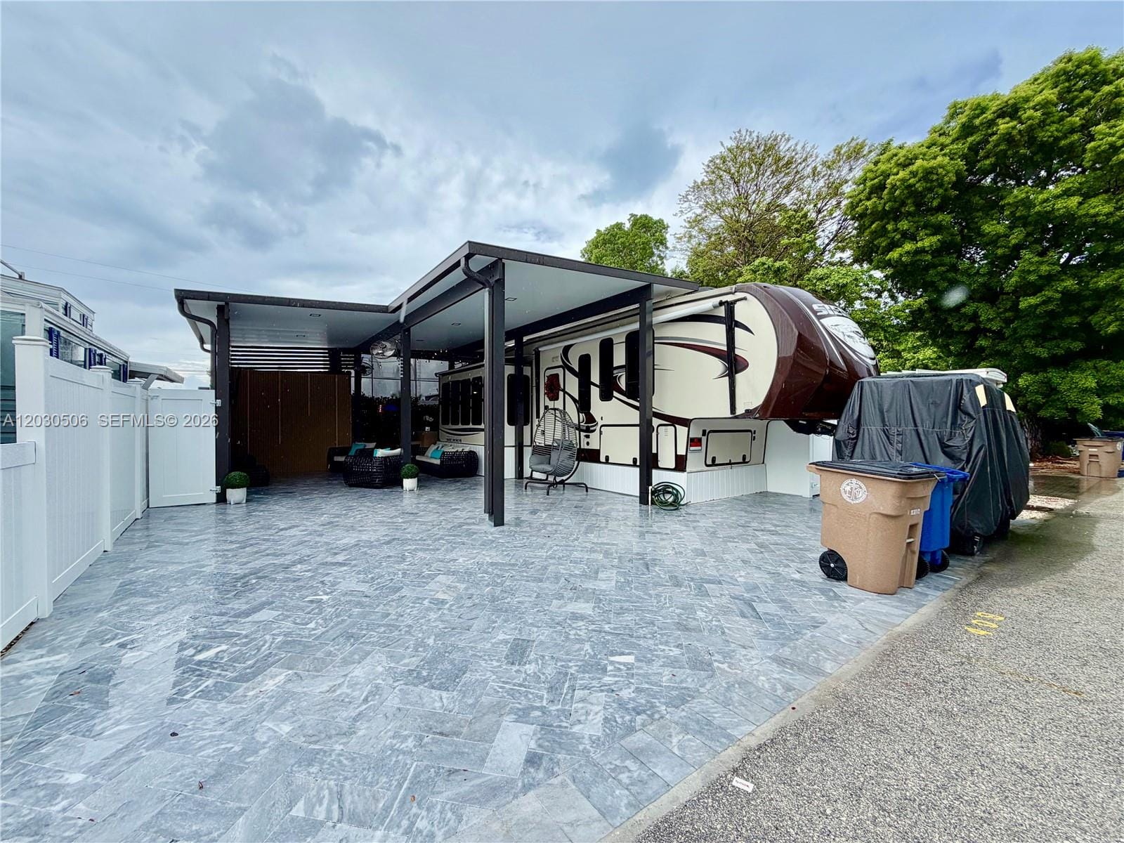 325 Calusa Street 409, Key Largo, FL 33037 photo 11