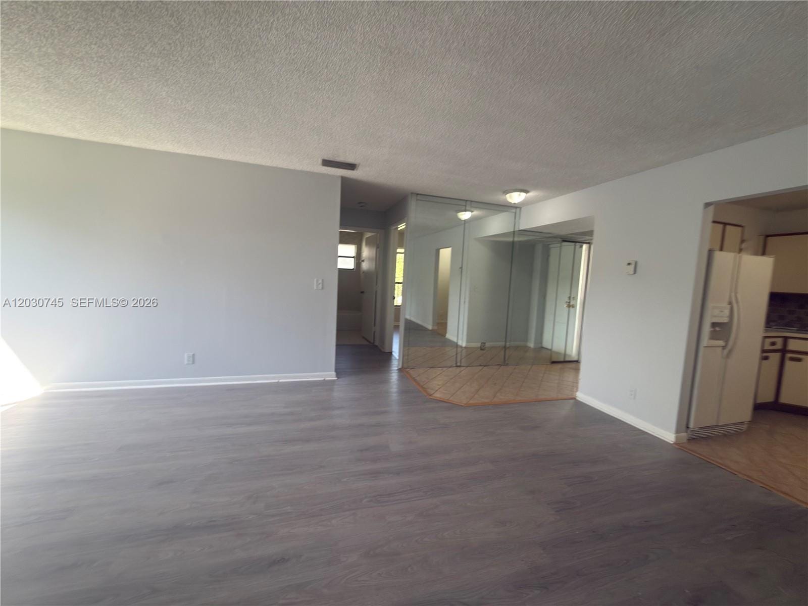 2526 N Carambola Circle N 1821 — photo 5