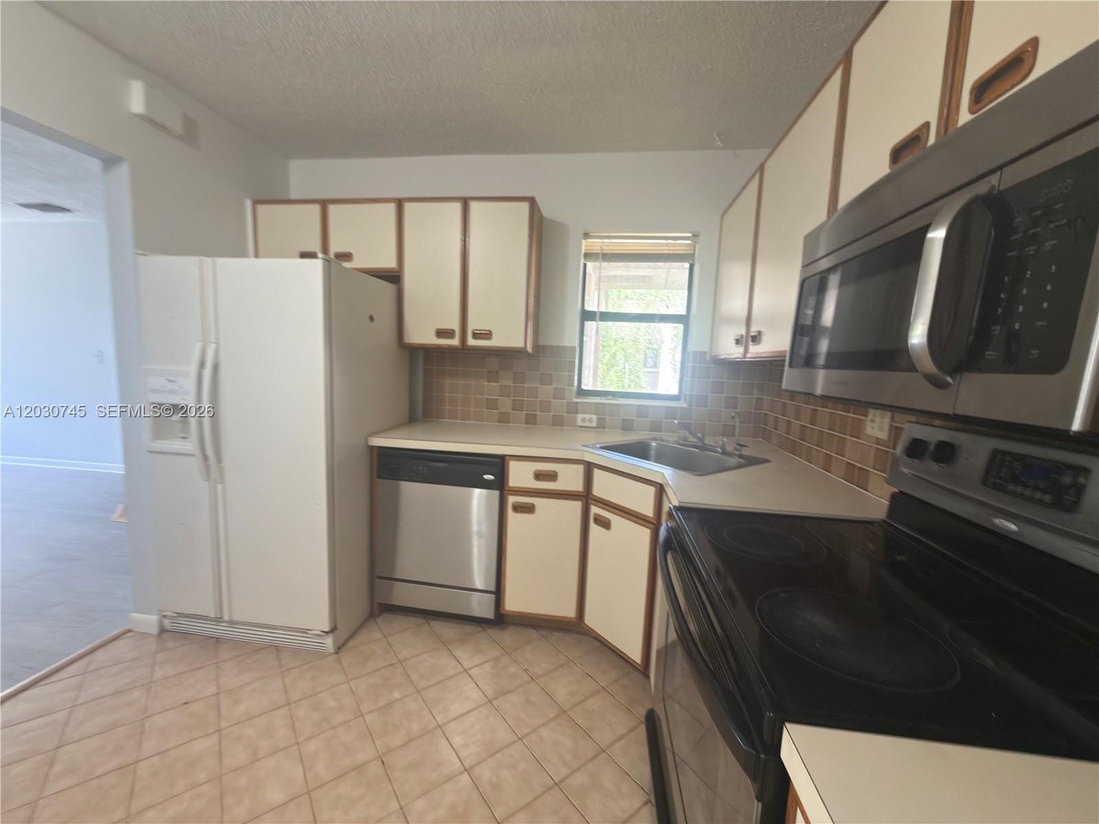2526 N Carambola Circle N 1821 — photo 8