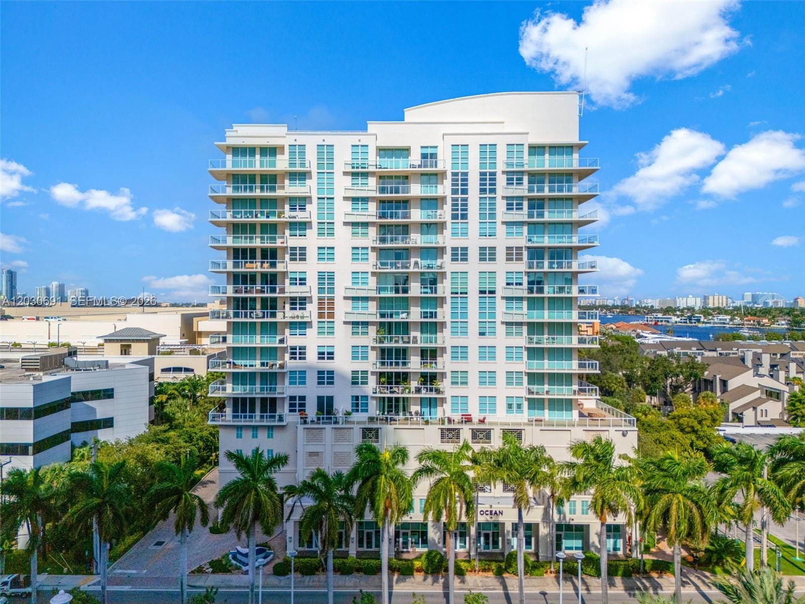 1819 SE 17th Street 603, Fort Lauderdale, FL 33316 photo 2