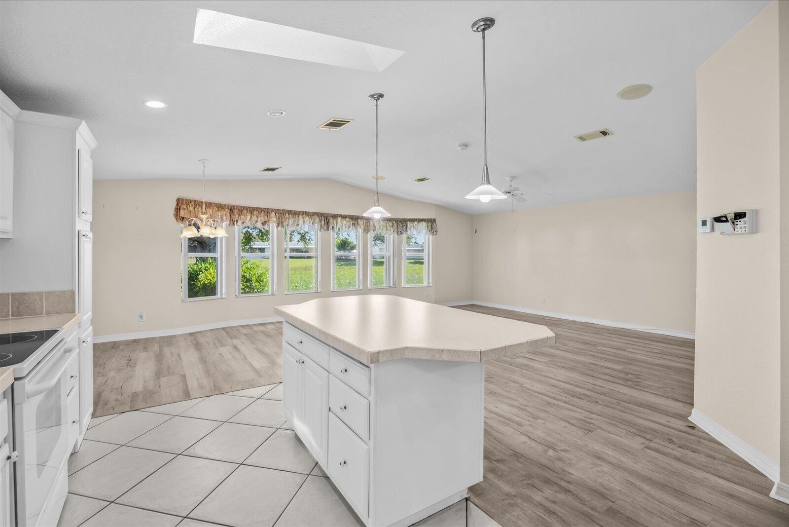 7654 Red Crossbill Court — photo 12