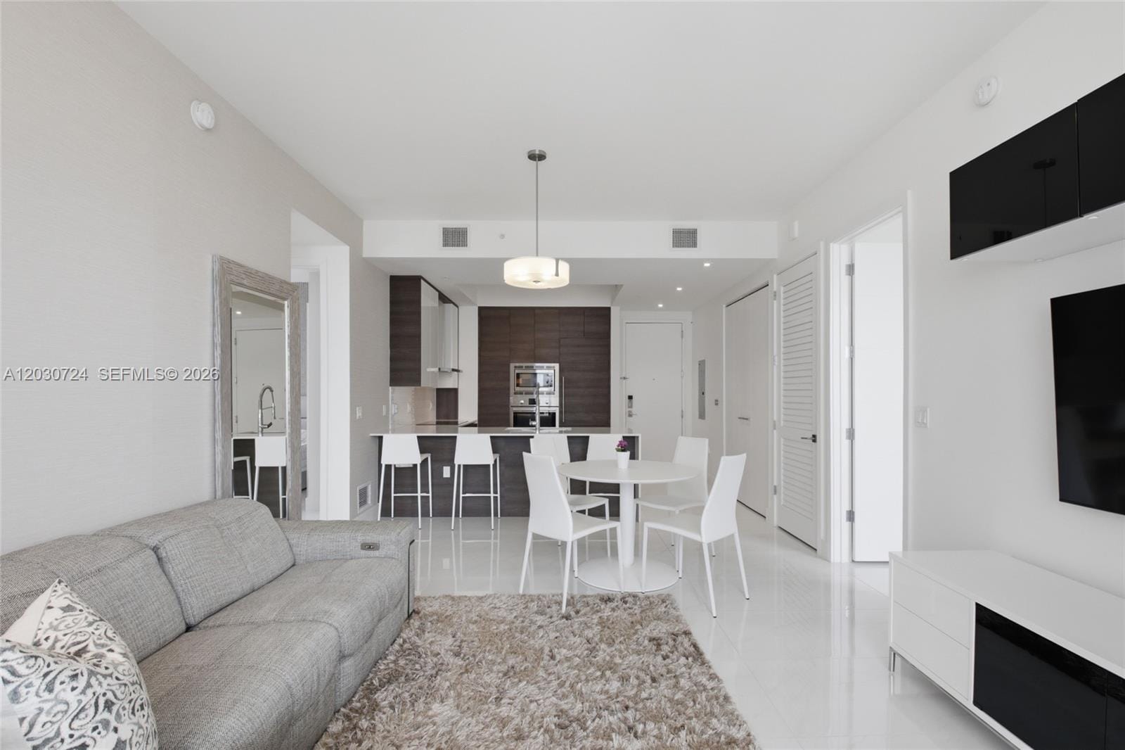 301 Altara Avenue LPH902 — photo 10