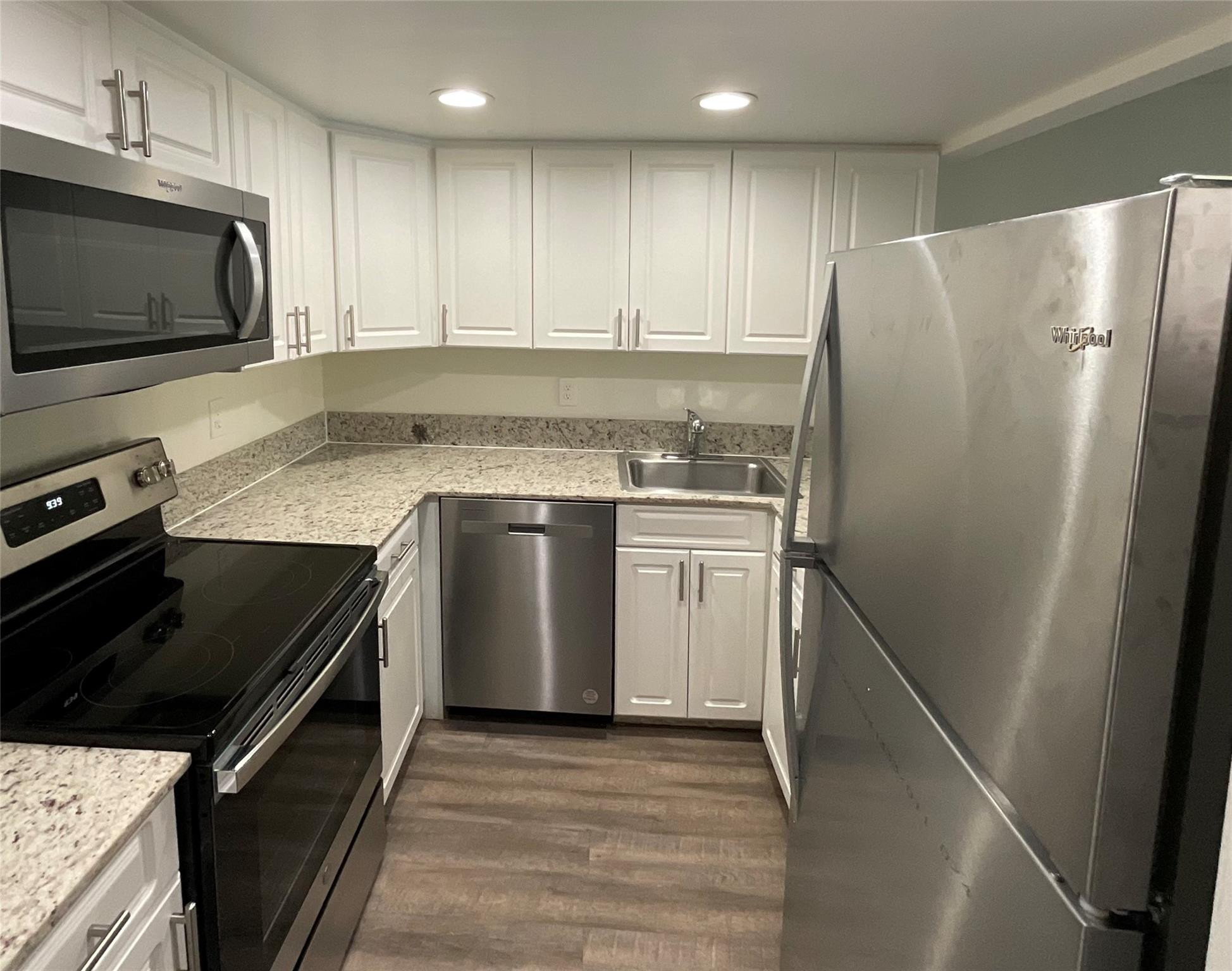 19455 NE 10 Avenue 6-514, North Miami Beach, FL 33179, North Miami Beach