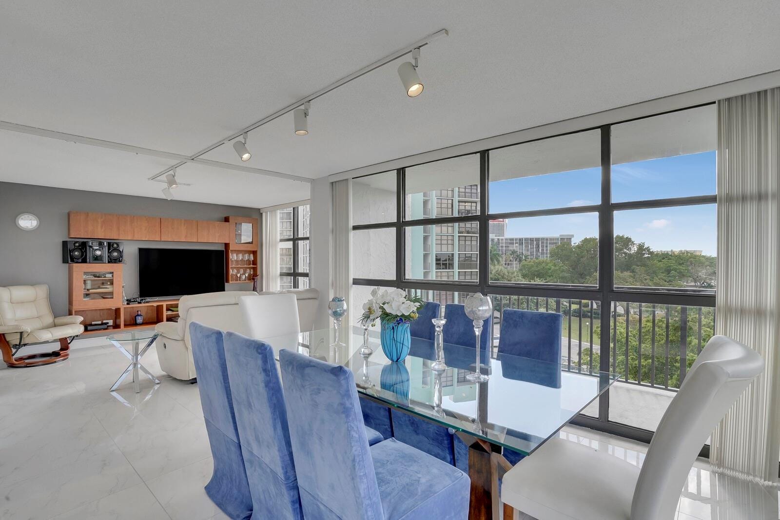 600 Parkview Drive 531 — photo 11