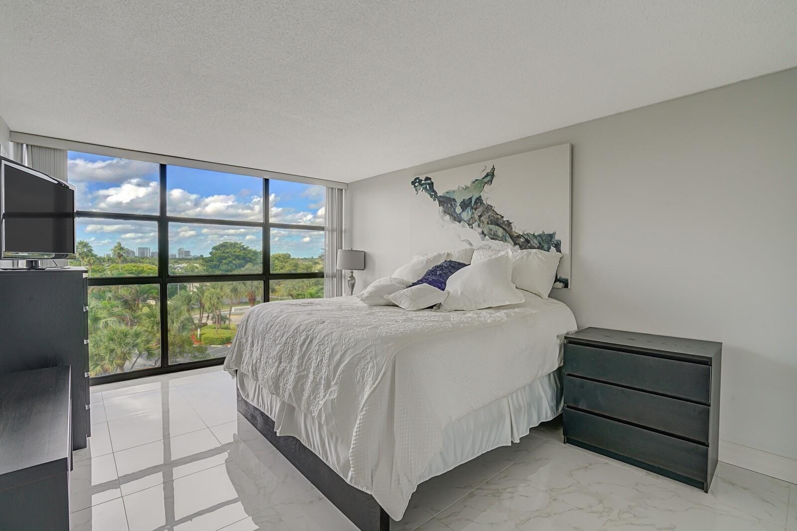 600 Parkview Drive 531, Hallandale Beach, FL 33009 photo 20