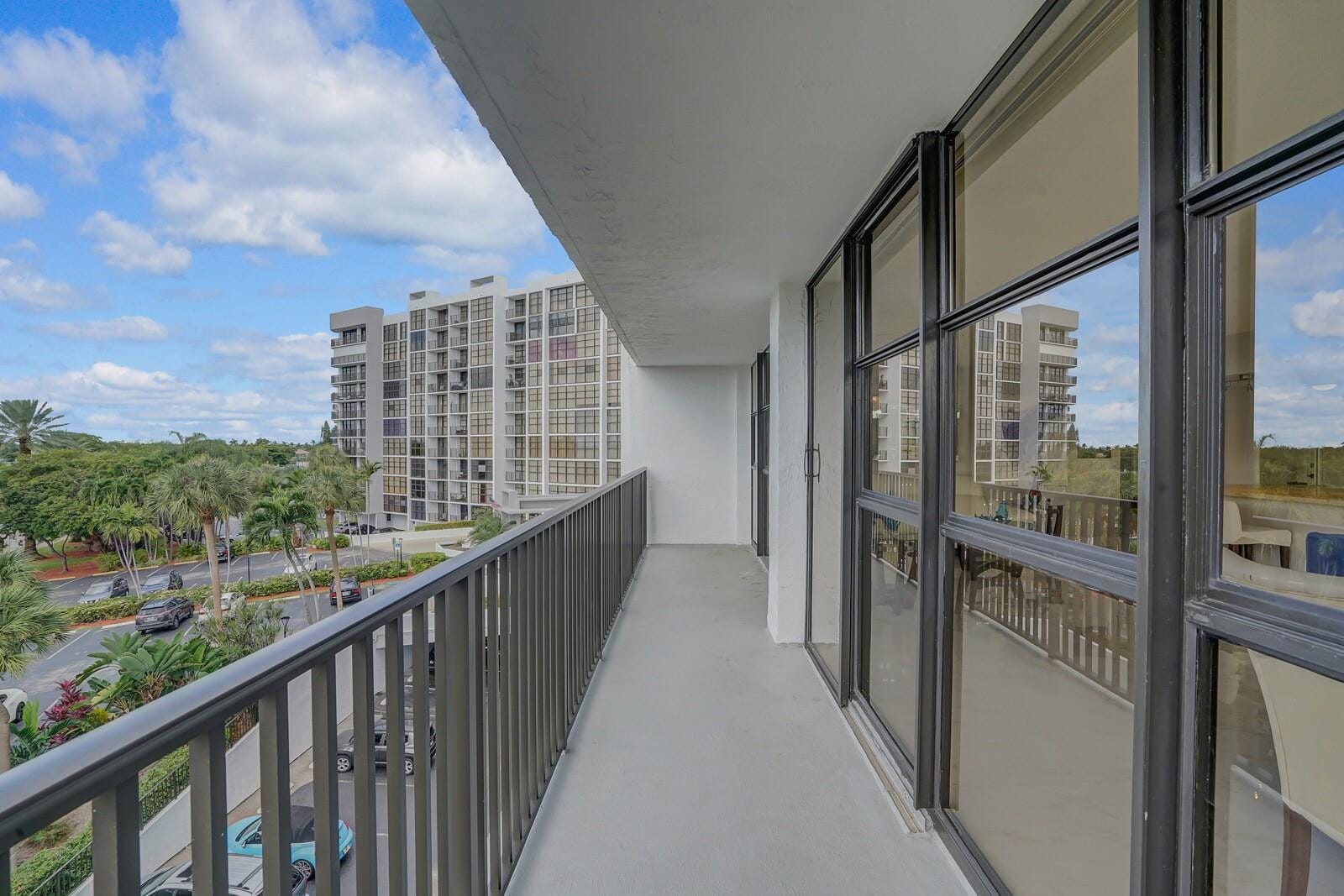 600 Parkview Drive 531, Hallandale Beach, FL 33009 photo 29