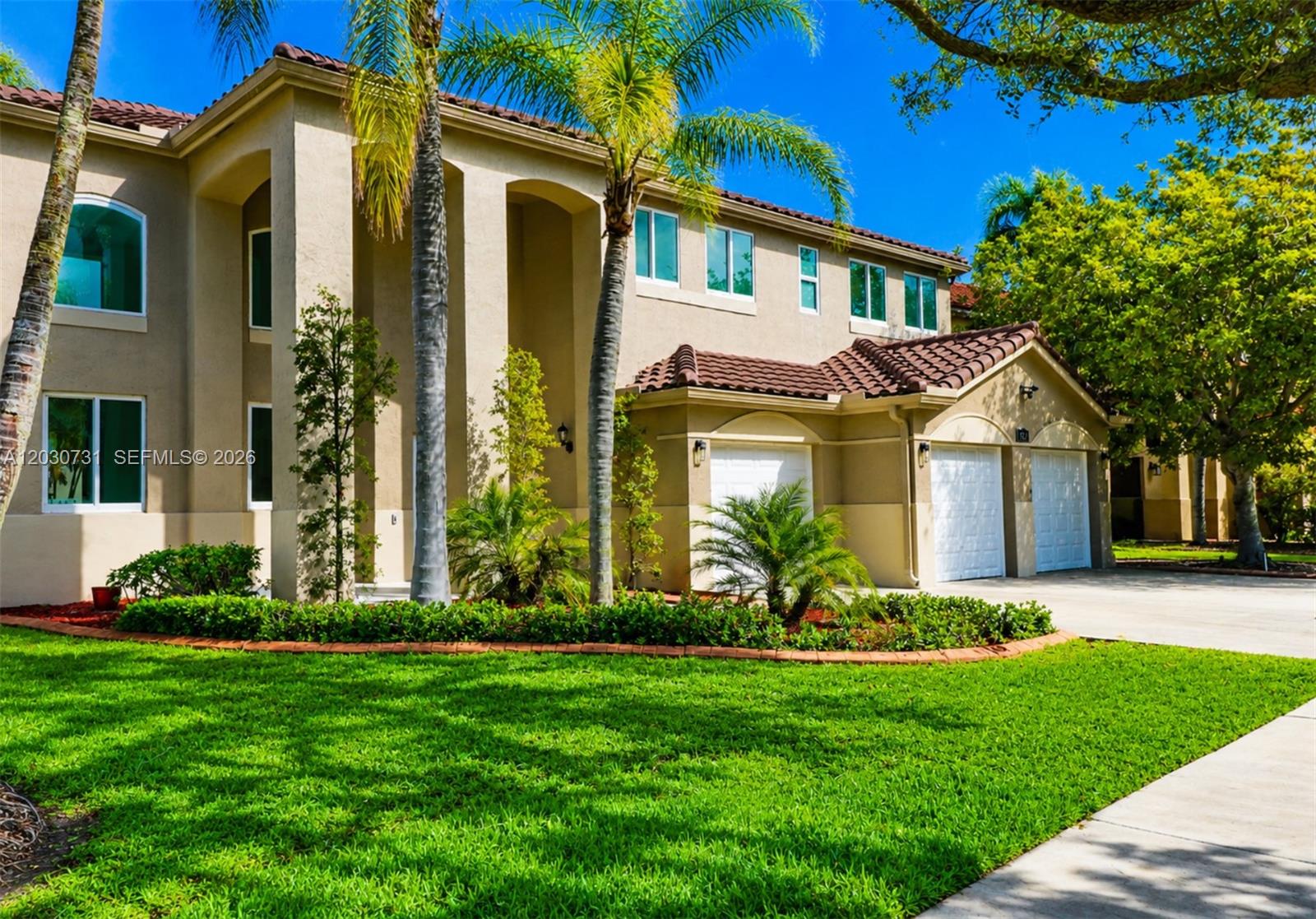 852 Heritage Drive, Weston, FL 33326, Weston