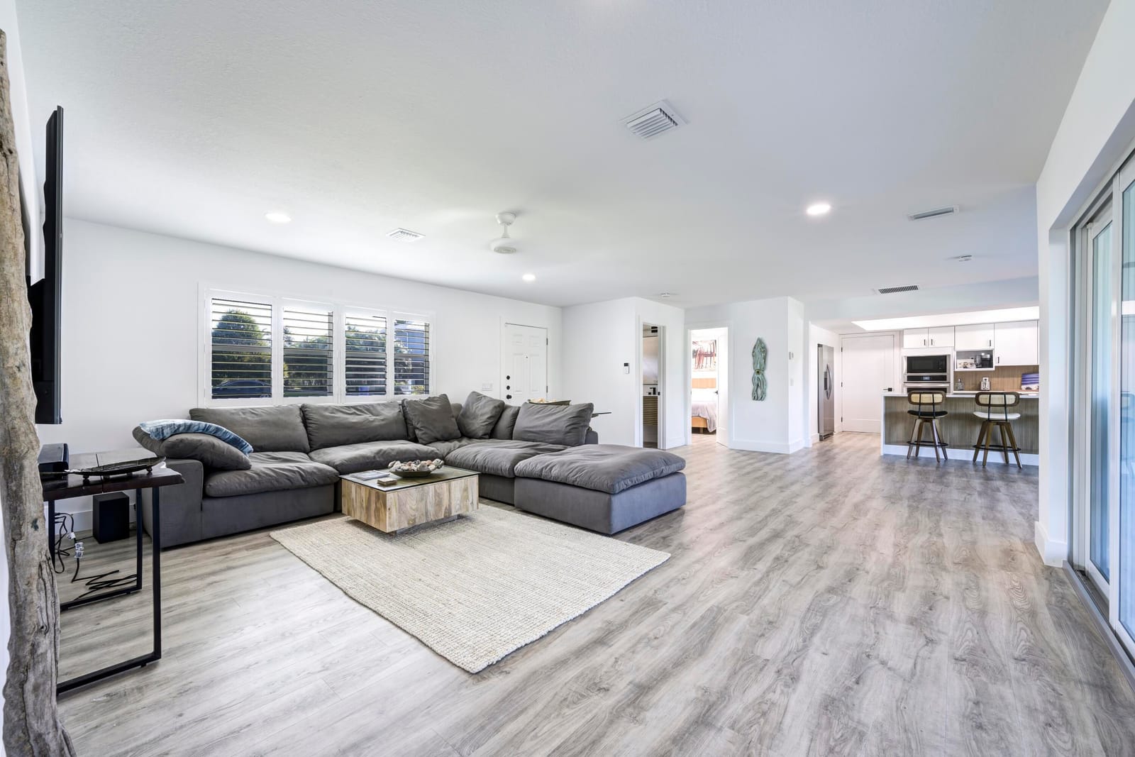 8585 SE Palm Street, Hobe Sound, FL 33455 photo 7