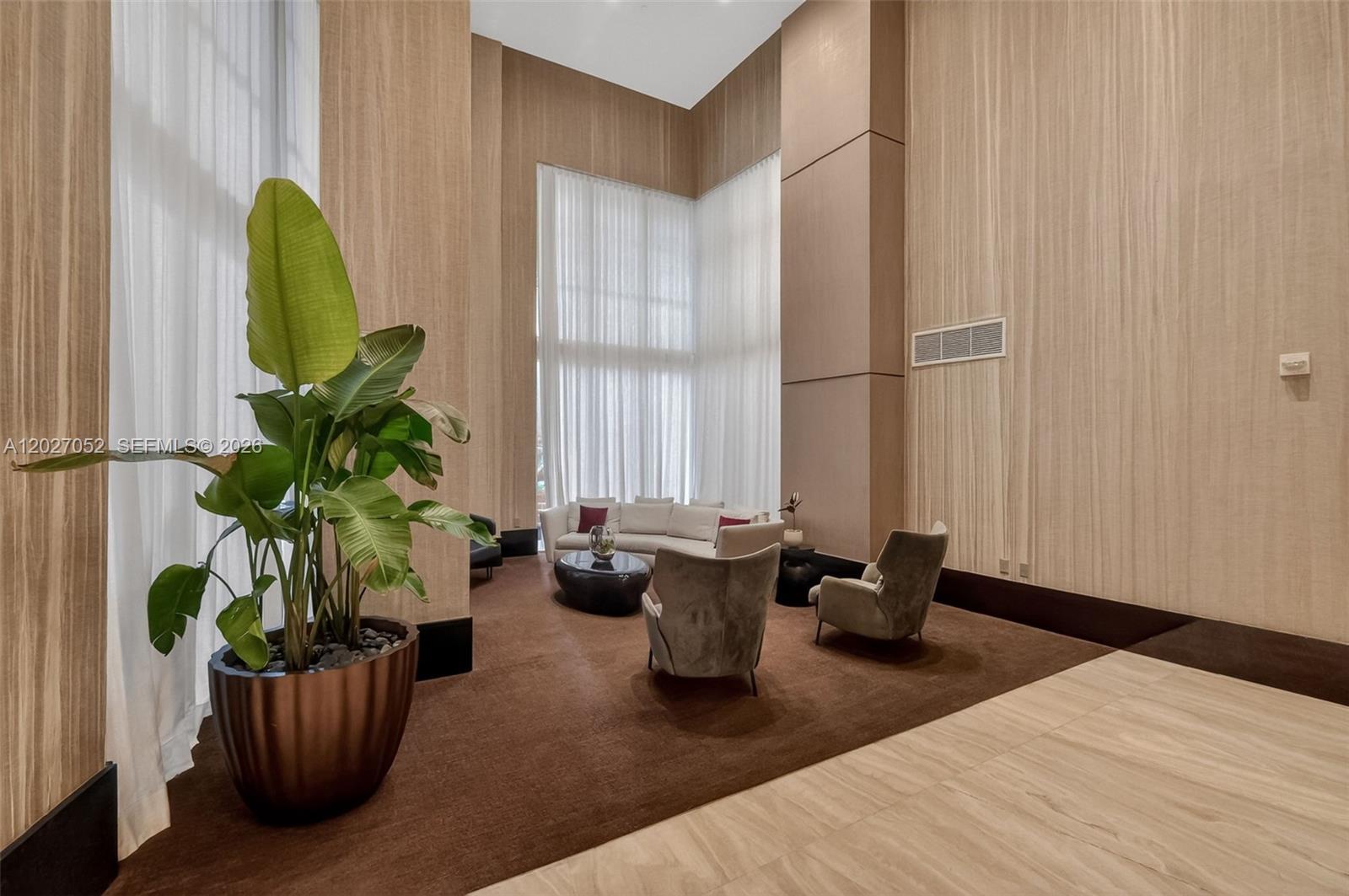 950 Brickell Bay Drive 4504, Miami, FL 33131, Miami
