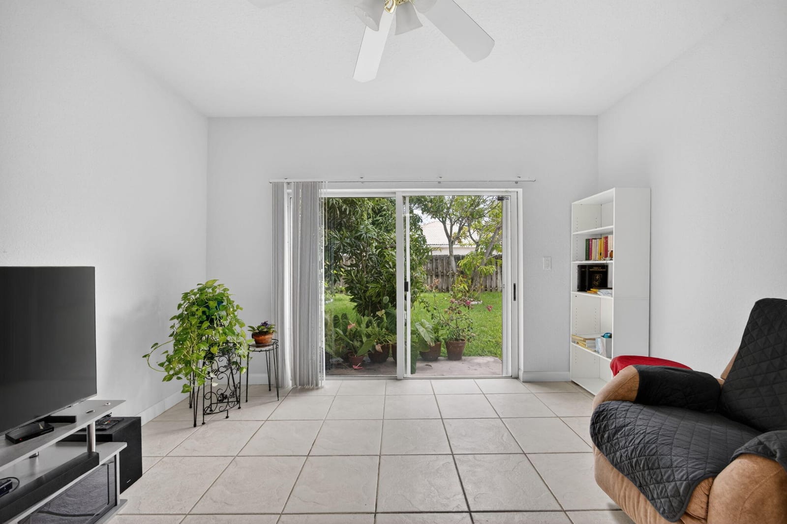 14215 SW 156th Avenue N, Miami, FL 33196 photo 13