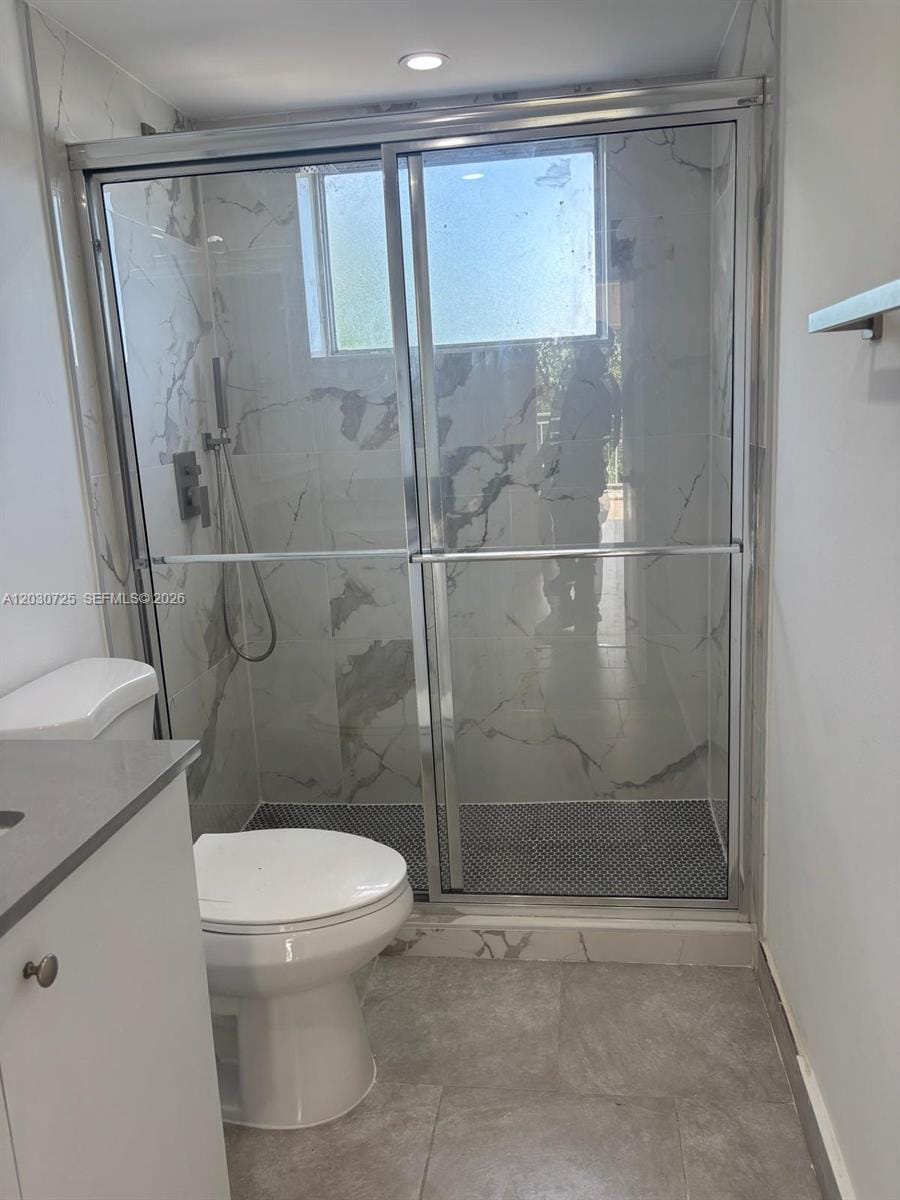 9357 Fontainebleau Boulevard D422, Miami, FL 33172 photo 16