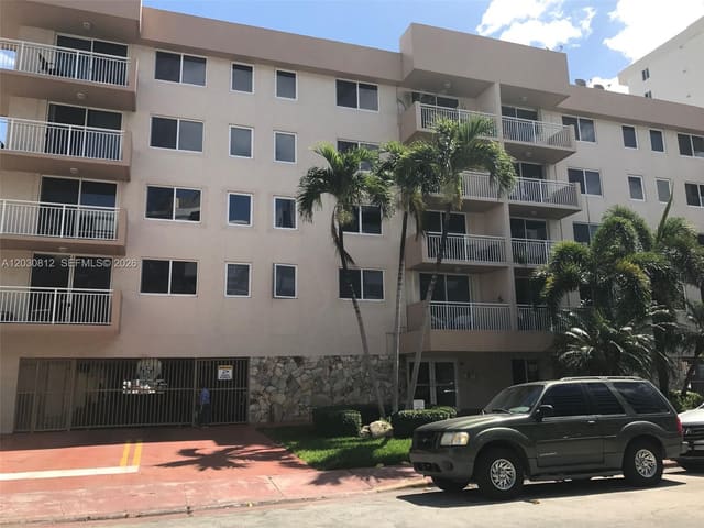 1665 Bay Road 416, Miami Beach, FL 33139