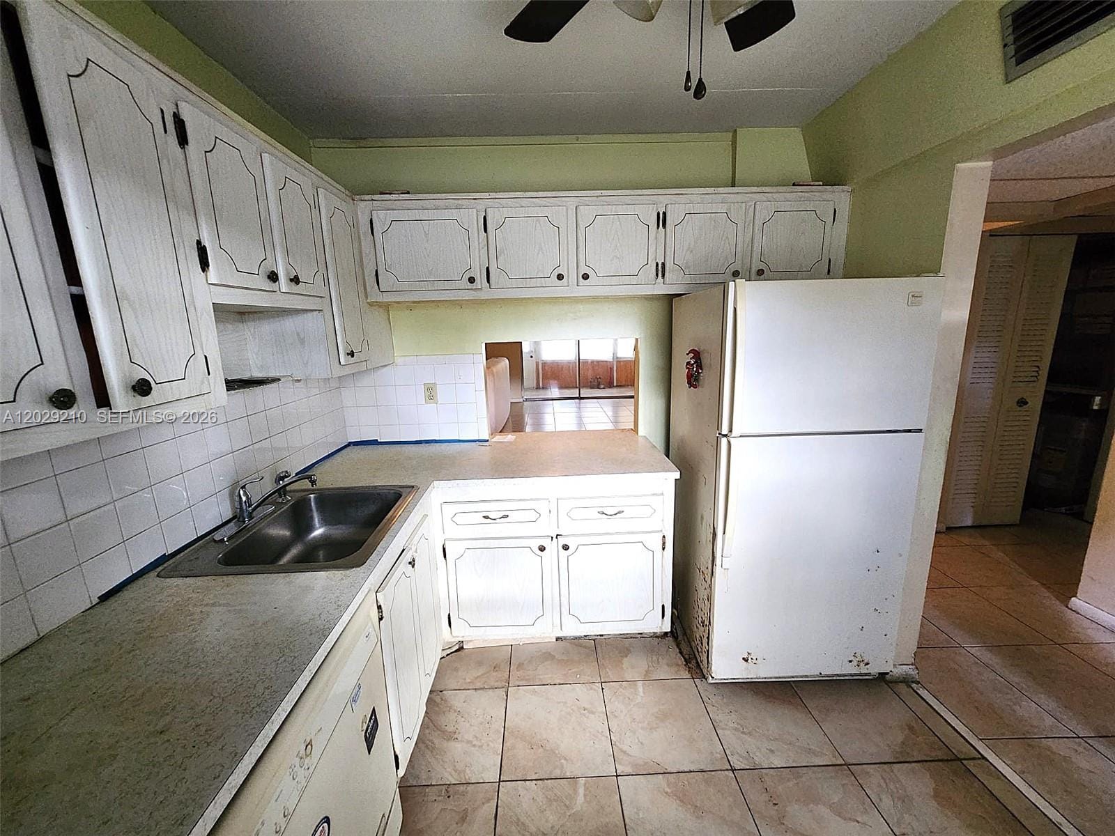 7787 Golf Circle Drive 109, Margate, FL 33063 photo 5