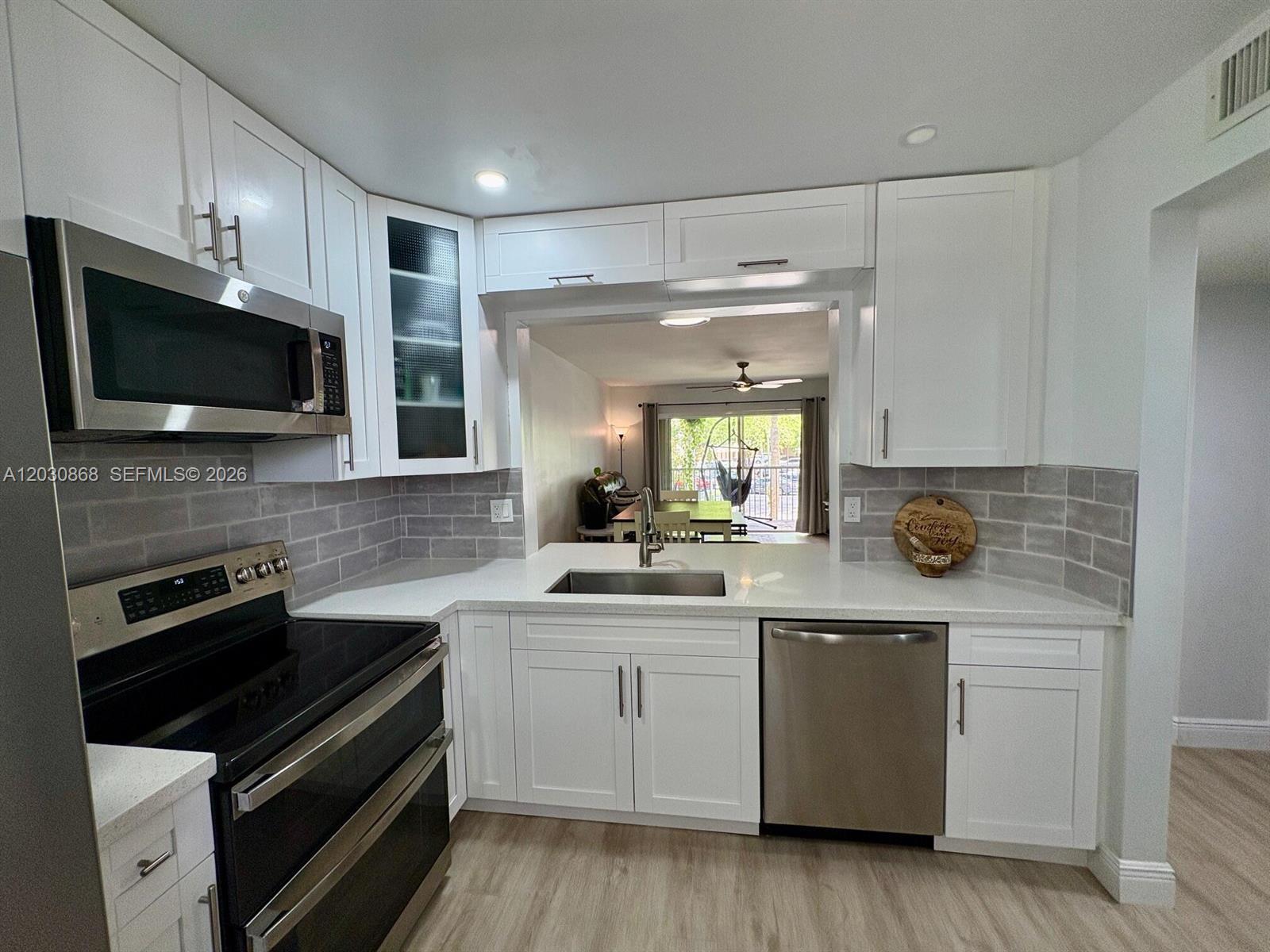 8750 Royal Palm Boulevard 2083, Coral Springs, FL 33065, Coral Springs
