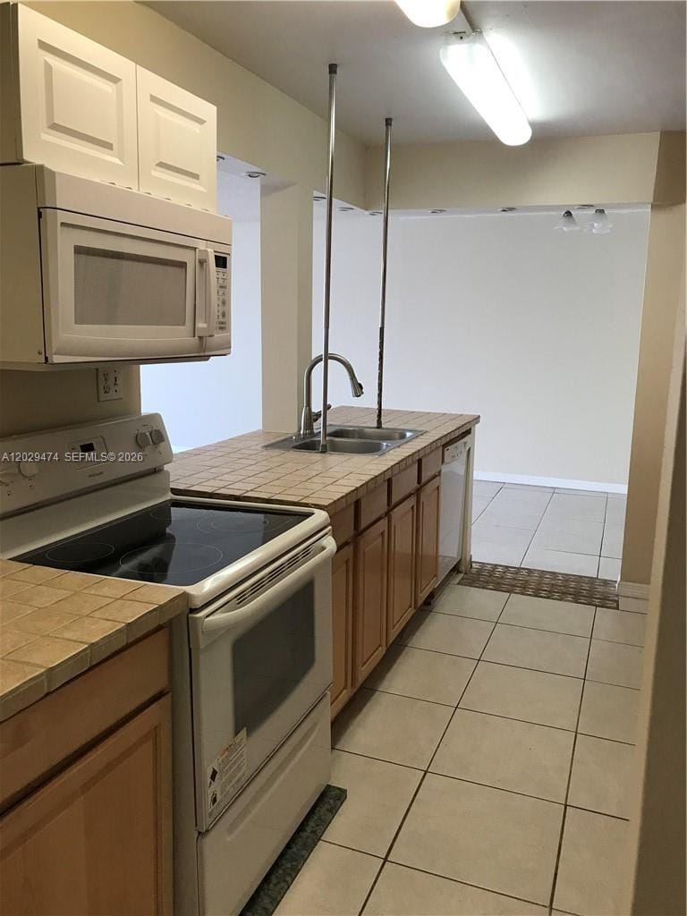 7081 Environ Boulevard 242 — photo 3