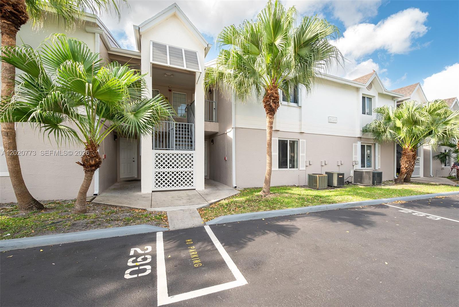 6720 NW 174th Terrace F18, Hialeah, FL 33015, Hialeah