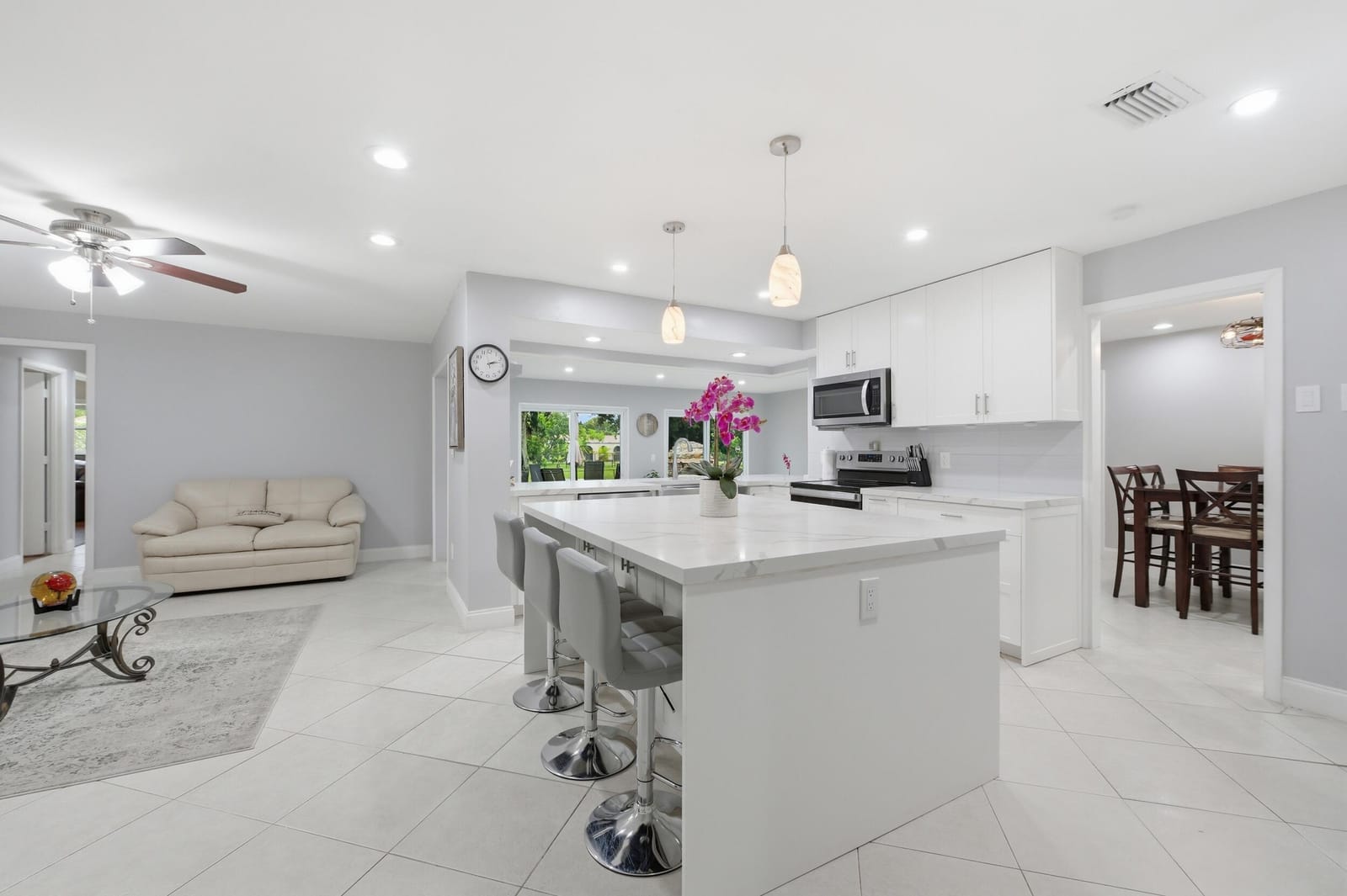 8386 Shadow Wood Boulevard, Coral Springs, FL 33071 photo 12