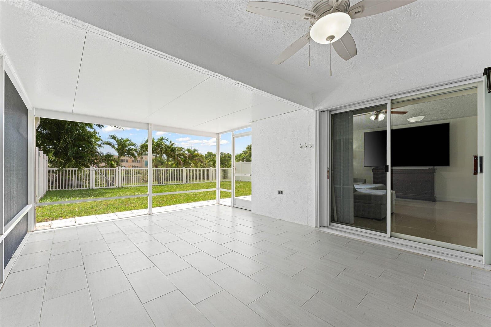7044 Chesapeake Circle, Boynton Beach, FL 33436 photo 13