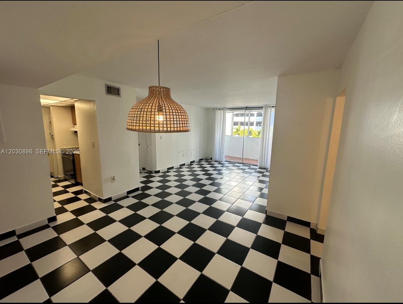 5055 NW 7th Street 409, Miami, FL 33126, Miami