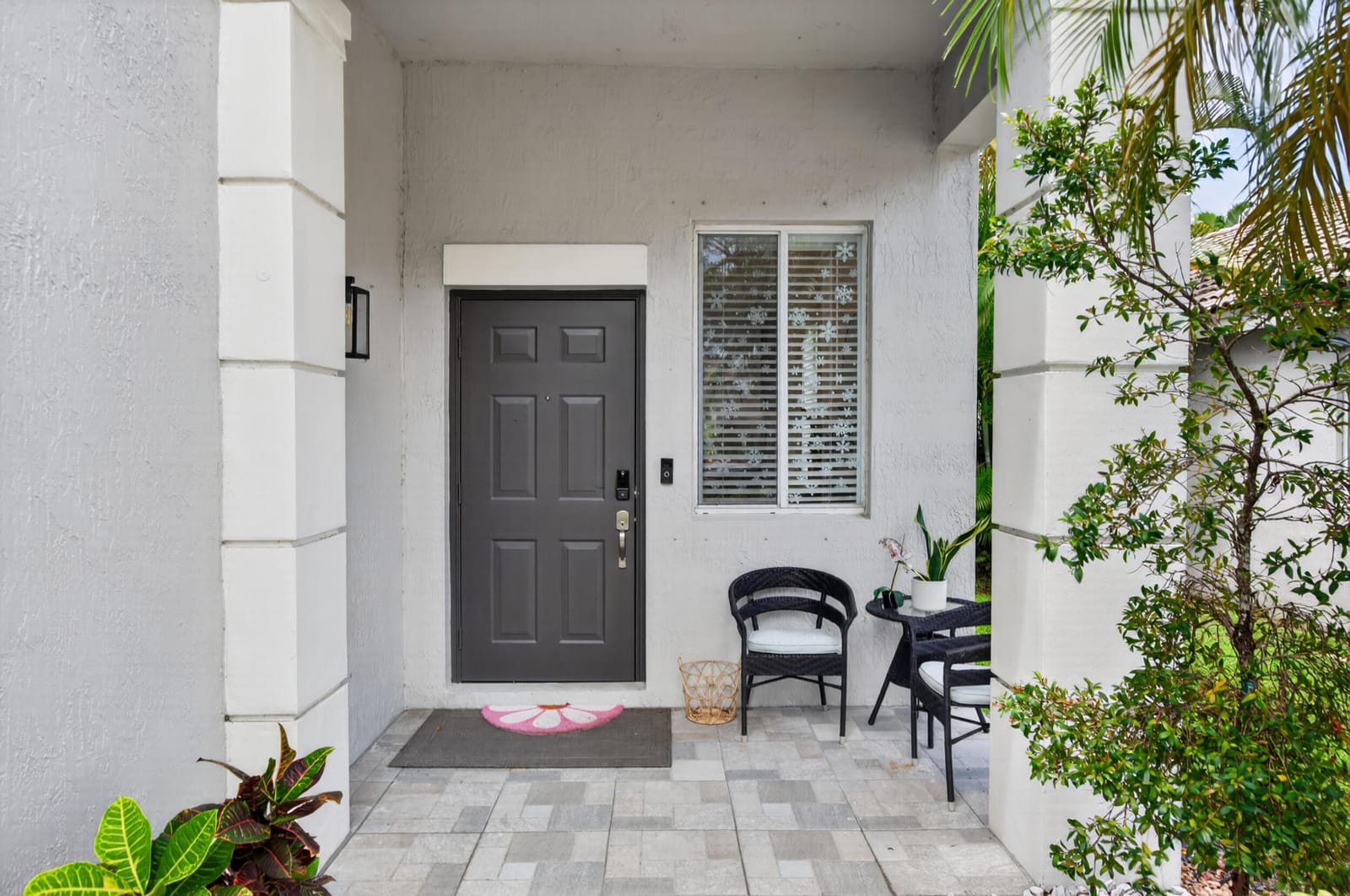 1374 Canary Island Drive — photo 4