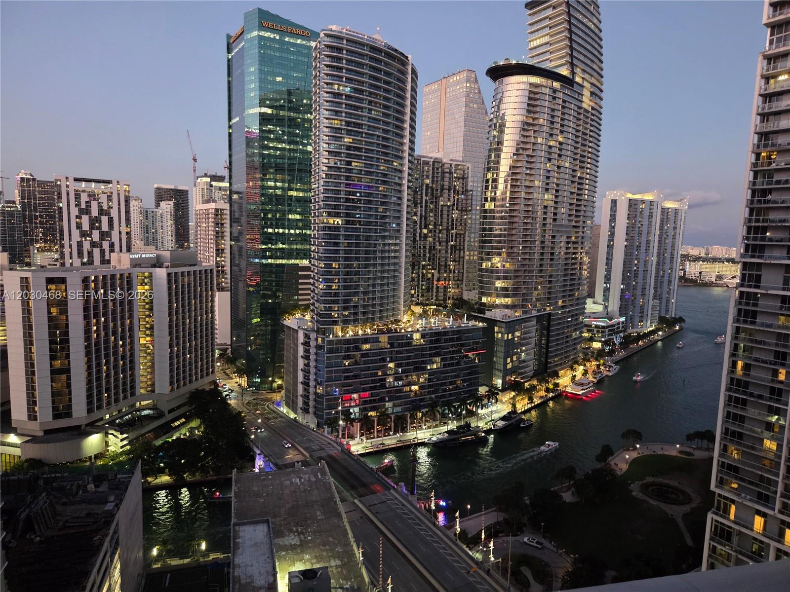 500 Brickell Avenue 3105, Miami, FL 33131, Miami