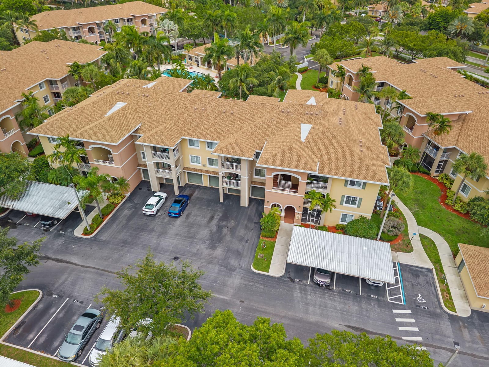 6529 Emerald Dunes Drive 106, Royal Palm Beach, FL 33411 photo 20