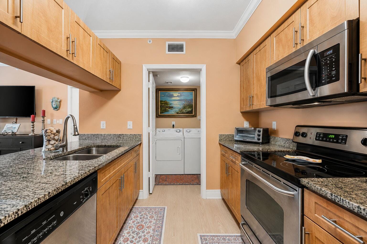 6529 Emerald Dunes Drive 106, Royal Palm Beach, FL 33411 photo 7