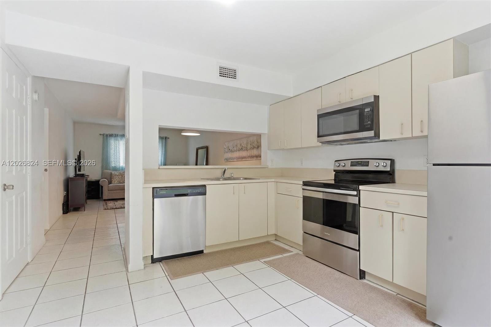 8240 SW 149th Court 7-201 — photo 5