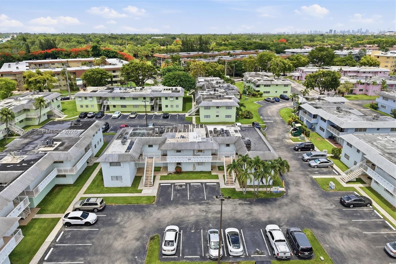 7680 SW 82nd Street H121, Miami, FL 33143 photo 27