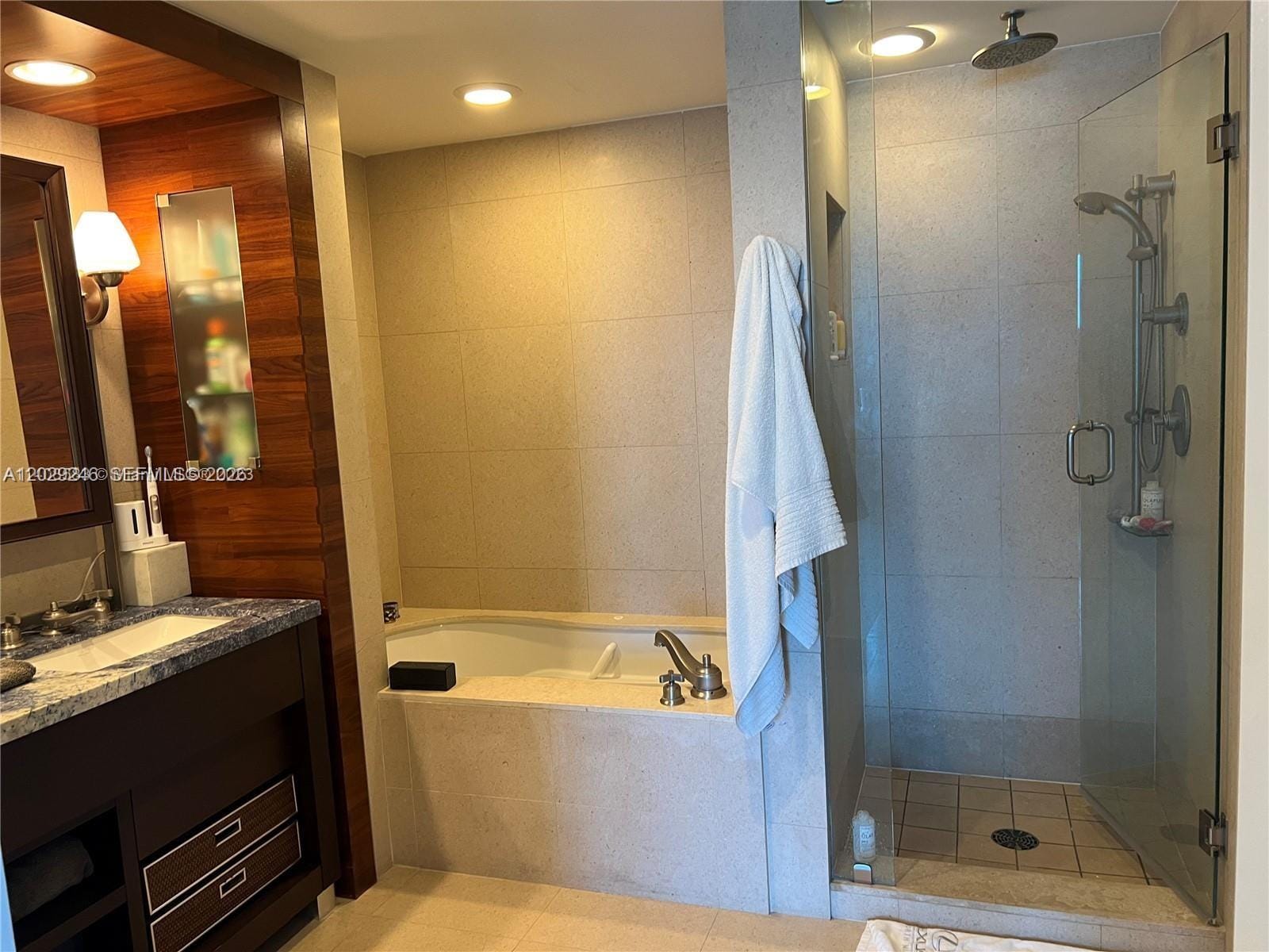 6799 Collins Avenue 1501, Miami Beach, FL 33141 photo 19