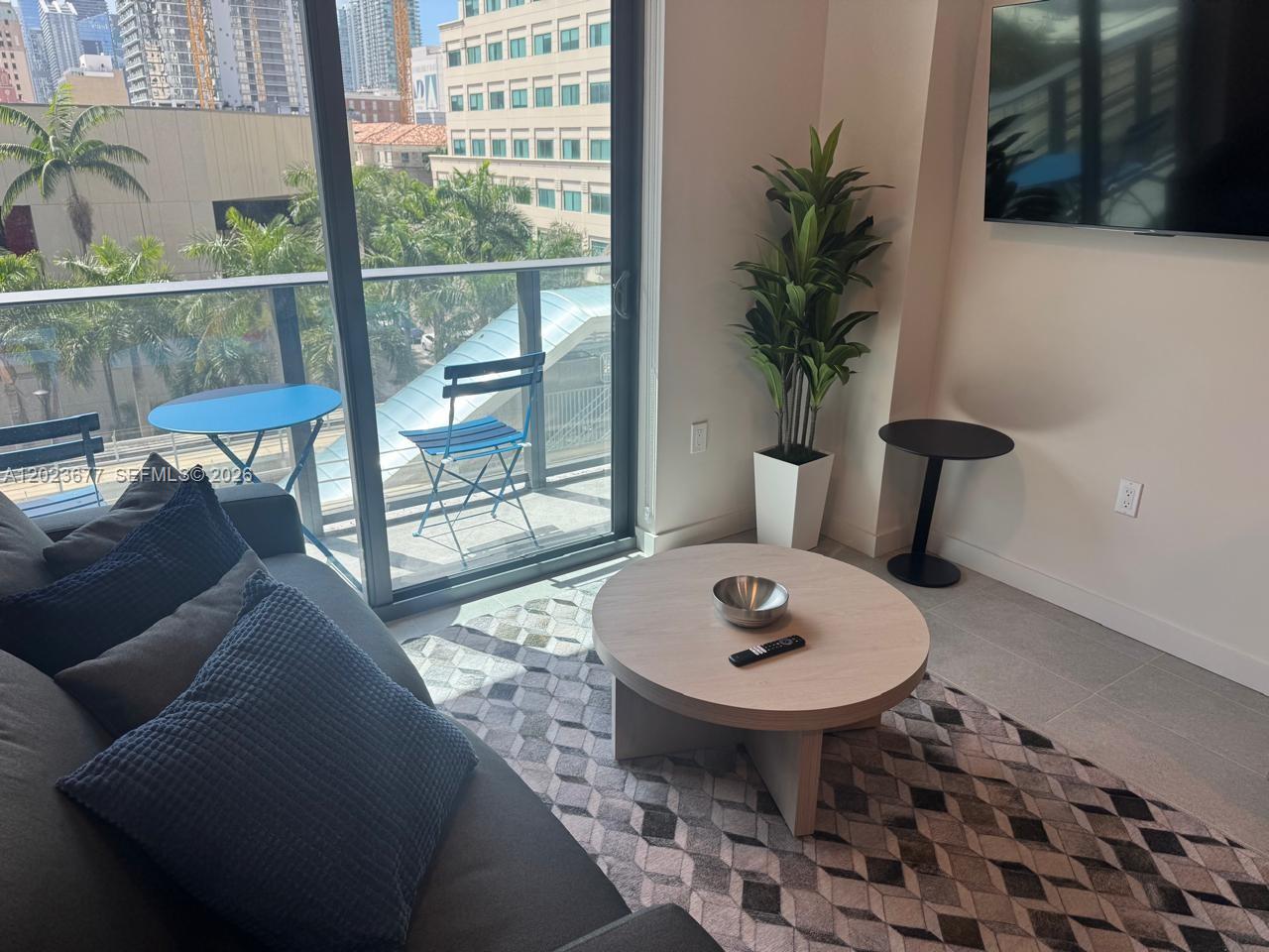 121 NE 5th Street 2102, Miami, FL 33132, Miami