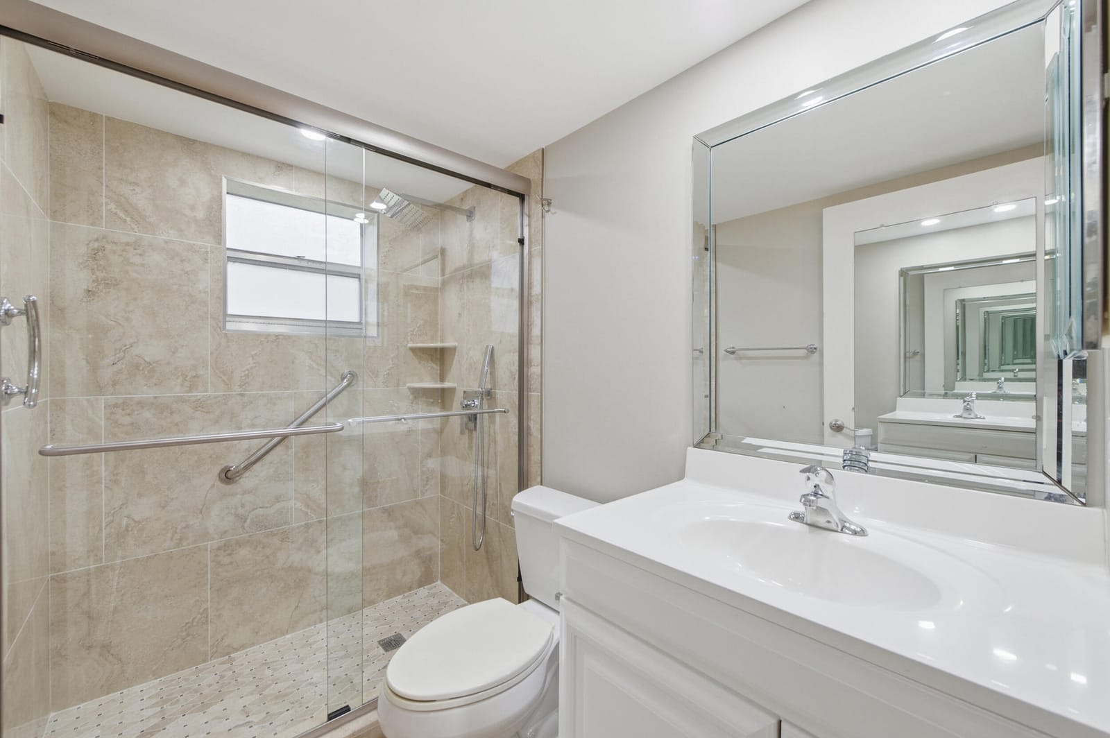 442 Normandy J, Delray Beach, FL 33484 photo 14